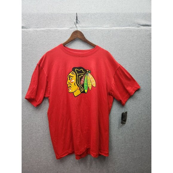 NHL Chicago Blackhawks Red T-Shirt XL 100% Cotton Officially Licensed - Picture 1 of 5